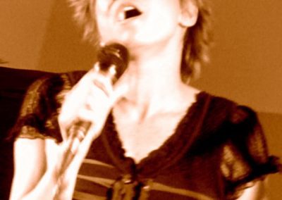 Victoria Lud, chanter pour rester debout (© droits réservés)